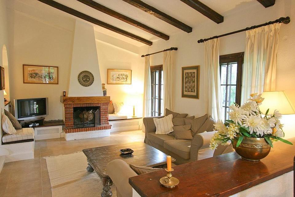 V&v Villa