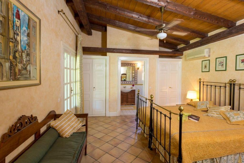 V&v Villa