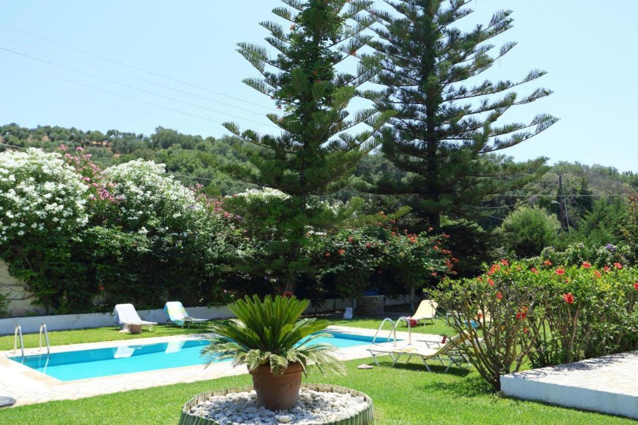 V&v Villa Almiros Beach